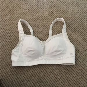 lulu sports bra